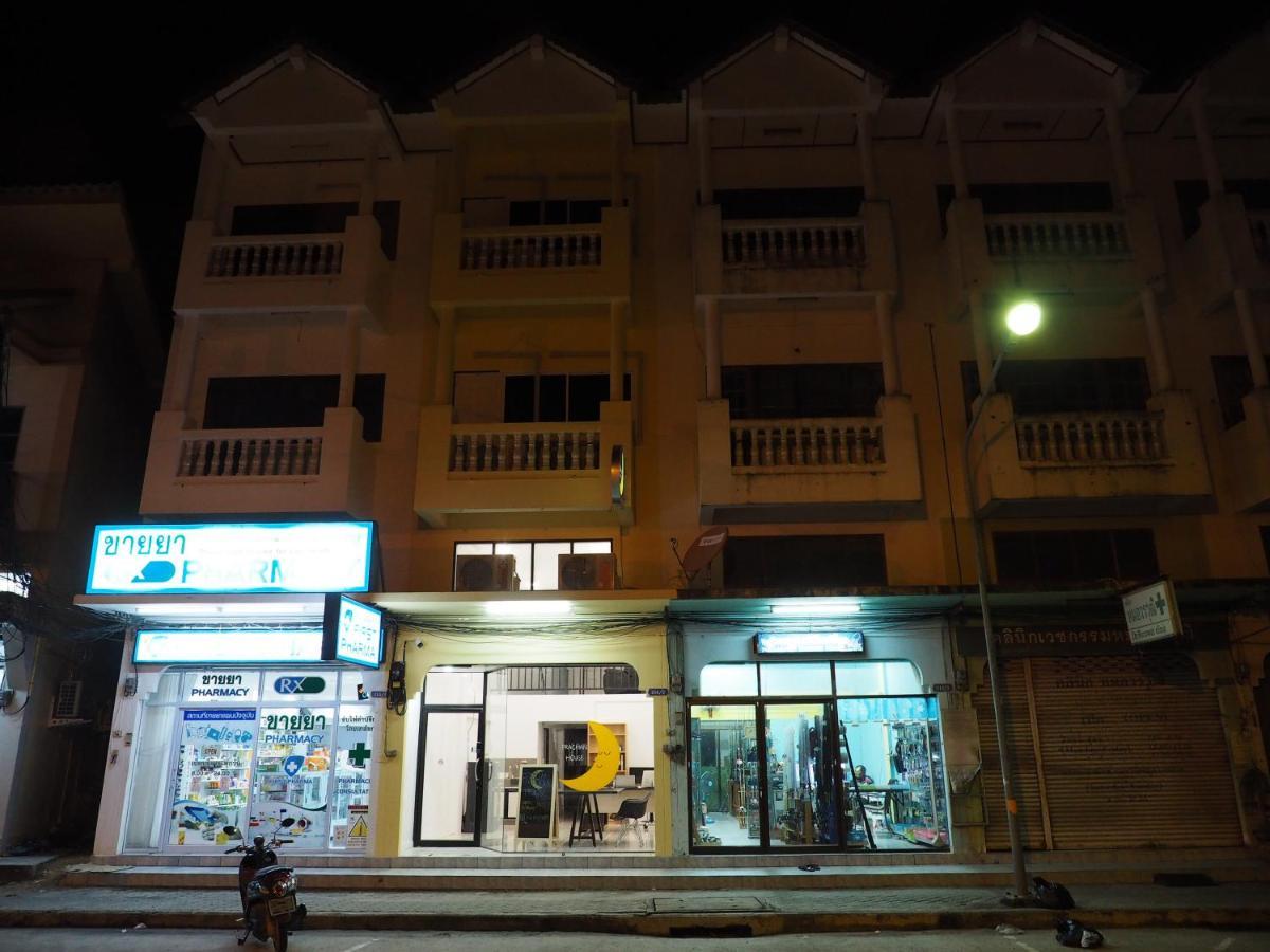 Prachan Hostel Тонг Сала Экстерьер фото